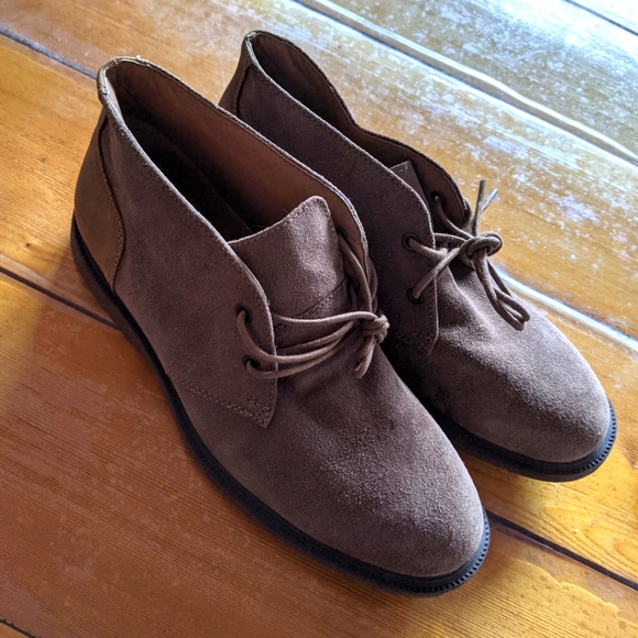 G.H. Bass & Co. Other - NWOT G.H. Bass & Co. Suede Chukka Half Boot